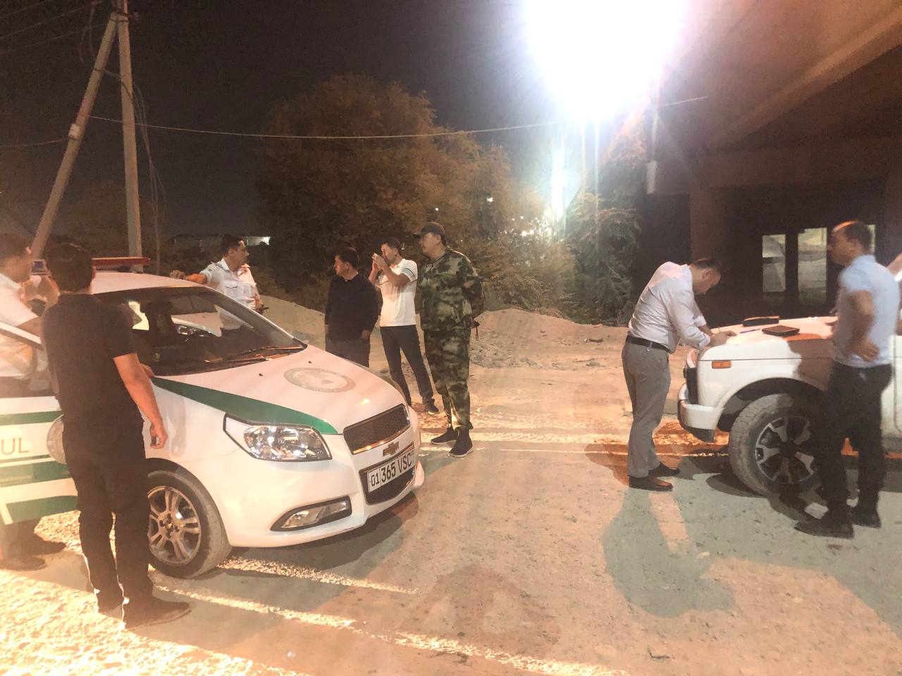 Toshkent viloyati ekologiya va atrof muhitni muhofaza qilish boshqarmasi va "Xavfsiz daryo boshqarmasi" Davlat muassasasi ishtirokida Toshkent viloyatida "Tungi reyd" olib borildi.